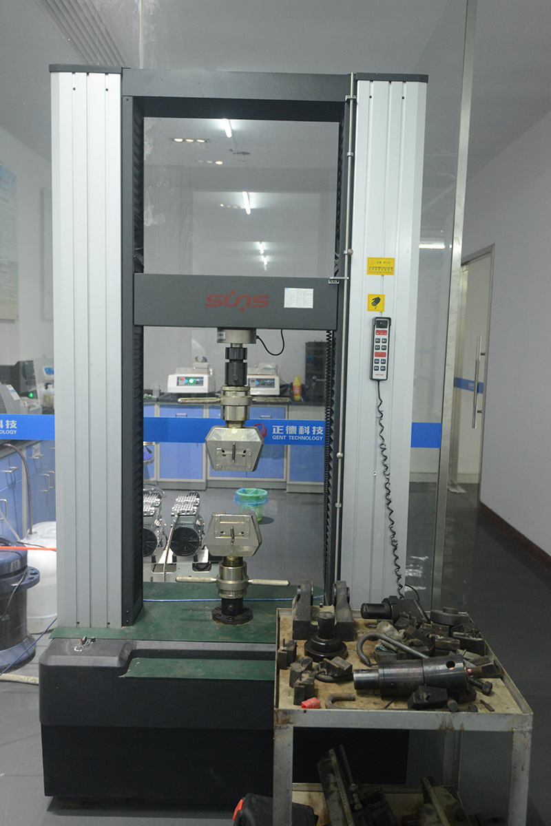 02-萬能拉伸機.jpg